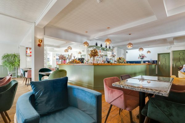 Charcuteries artisanales et fromages affinés : l'apéritif parfait